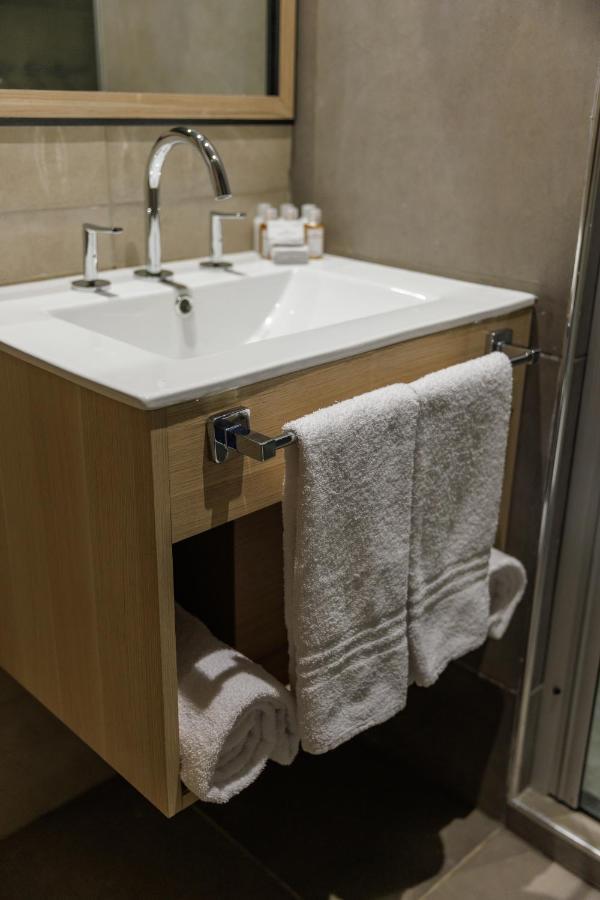 Fuente Mayor Hotel Terminal Мендоса Экстерьер фото